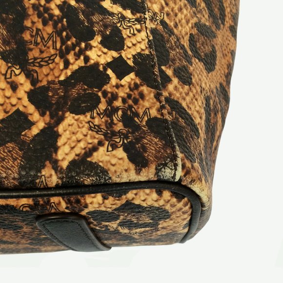 MCM Project Shopper Visetos Leopard Print Tote - Picture 9 of 11